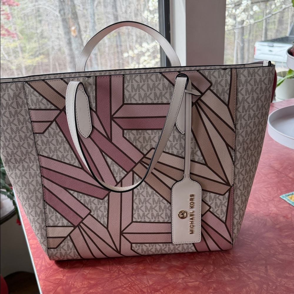 MICHAEL KORS Pink & Tan Geometric Logo Tote